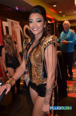 aee-2015-day-1-parties-295