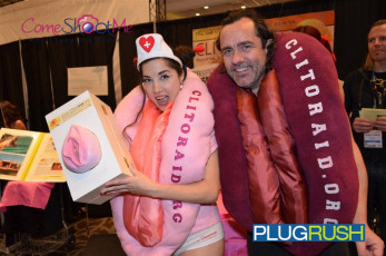 aee-2015-day-1-parties-393