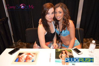 aee-2015-day-1-parties-395