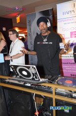 aee-2015-day-1-parties-425