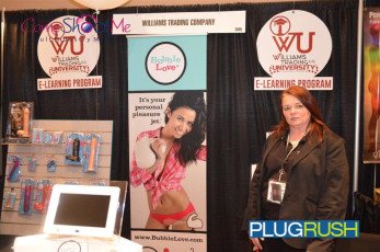 aee-2015-day-1-parties-461