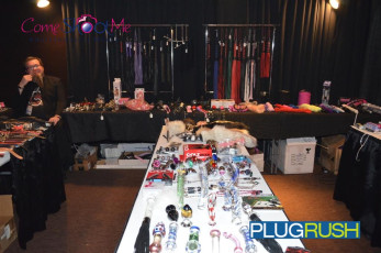 aee-2015-day-1-parties-595