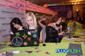 aee-2015-day-1-parties-683