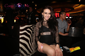 avn-awards-runway-2015-1-0205