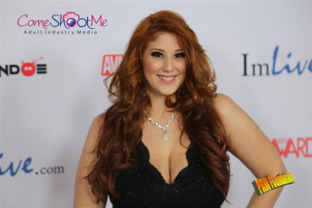 avn-awards-runway-2015-1-0348