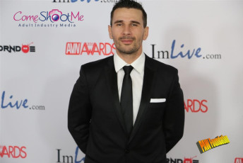 avn-awards-runway-2015-1-0356