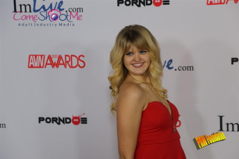 avn-awards-runway-2015-1-0393