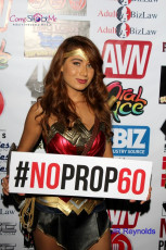 avn-halloween-2016-jr-reynolds-011