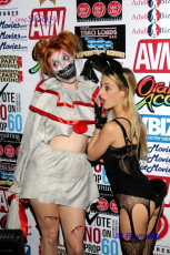 avn-halloween-2016-jr-reynolds-034