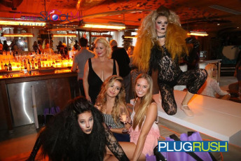 camcon-2015-day-1-after-party-023