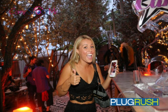 camcon-2015-day-1-after-party-158