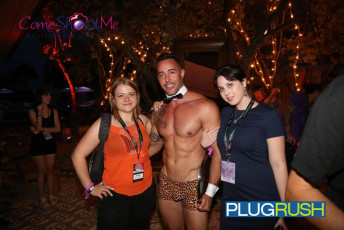 camcon-2015-day-1-after-party-273