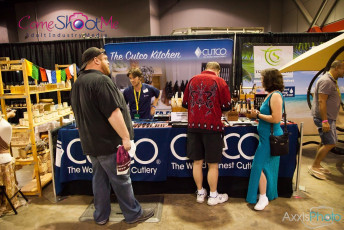 exxxotica-chicago-2016-d1-010