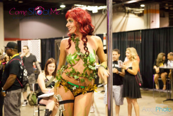 exxxotica-chicago-2016-d1-043