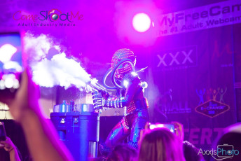 exxxotica-chicago-2016-d1-059