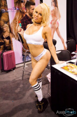 exxxotica-chicago-2016-d1-161