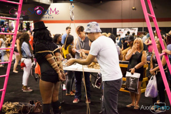 exxxotica-chicago-2016-d1-211