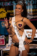 exxxotica-chicago-2016-d3-004