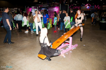 exxxotica-chicago-2017-0306