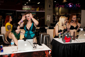 exxxotica-chicago-2017-0674