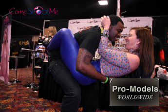 exxxotica-denver-2017-049