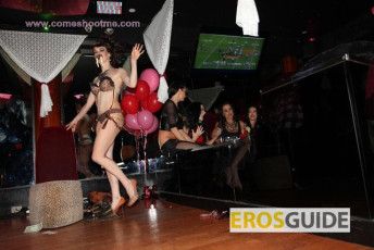 exxxotica-nj-2013-pre-party-024