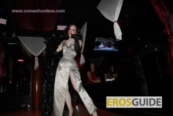 exxxotica-nj-2013-pre-party-100