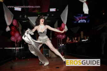 exxxotica-nj-2013-pre-party-104