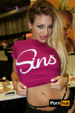 exxxotica-nj-2016-d3-0113