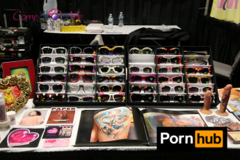 Exxxotica-NJ-2016-D3-0609