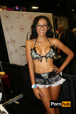 Exxxotica-NJ-2016-D3-0811