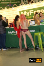 Exxxotica-NJ-2016-D3-0843