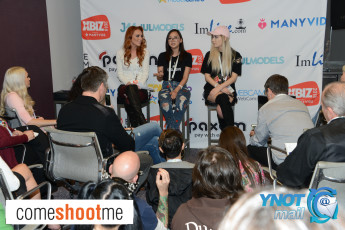 XBIZ-LA-2018-Conference-18