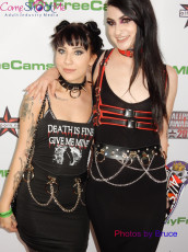 Lydia-Black-with-friend