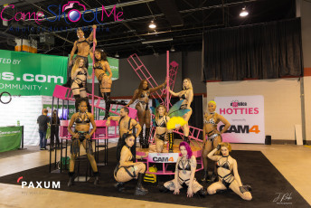 Exxxotica Chicago 2022