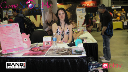 exxxotica-chicago-2023_171