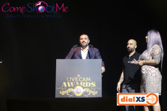 TES2018-LiveCamAwards-400