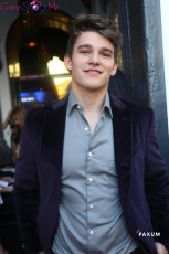 YnotCamawards-2019-360